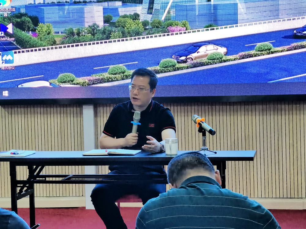 强化结构调整 增强发展动力——集团总裁柯建东莅临安徽尊龙凯时视察并指导工作