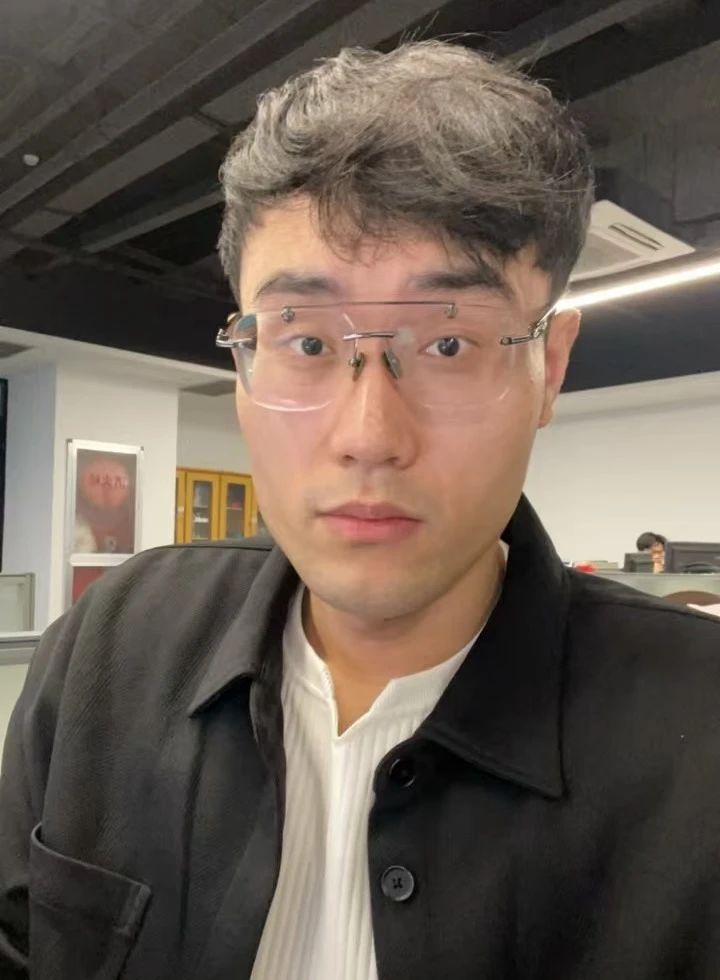 十二月尊龙凯时之星