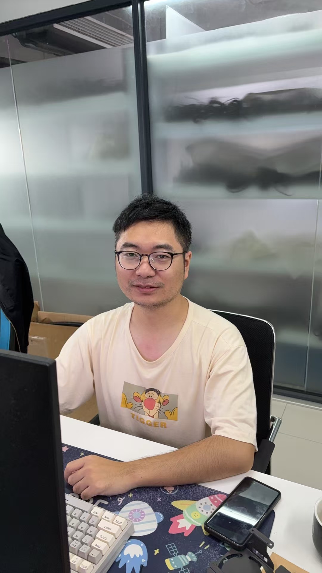 六月尊龙凯时之星